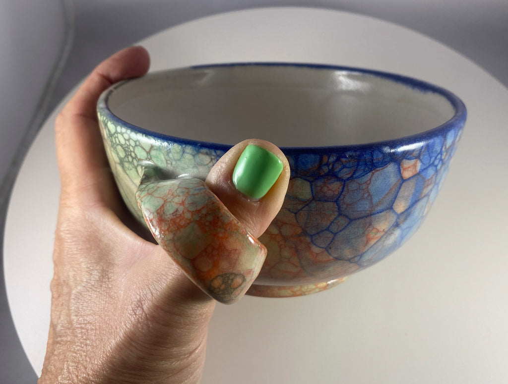 #137 Medium White Bowl w/ Handle