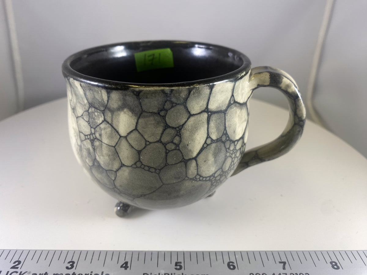 #171 Medium Black Cauldron Mug